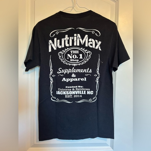 NutriMax supplement store Black Graphic T-Shirt for the gym - Picture 1 of 3